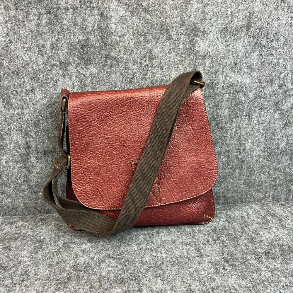 Elegant Messenger Bag Unisex Shoulder Bag Genuine Leather Made In Italy Maroon